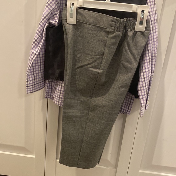 Pant suit with vest and shirt. - Picture 2 of 4